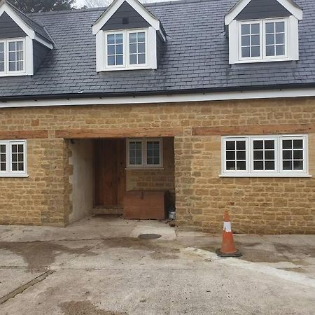 Traditional Coach House In Rural Private Estate. Yeovil Exterior photo